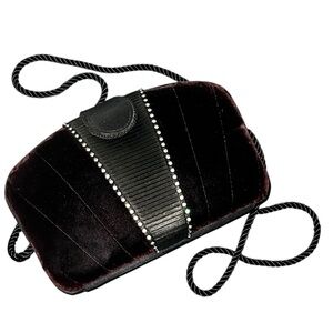 Vintage Elegant Black Velvet Evening Shoulder Bag with Rhinestone Detail